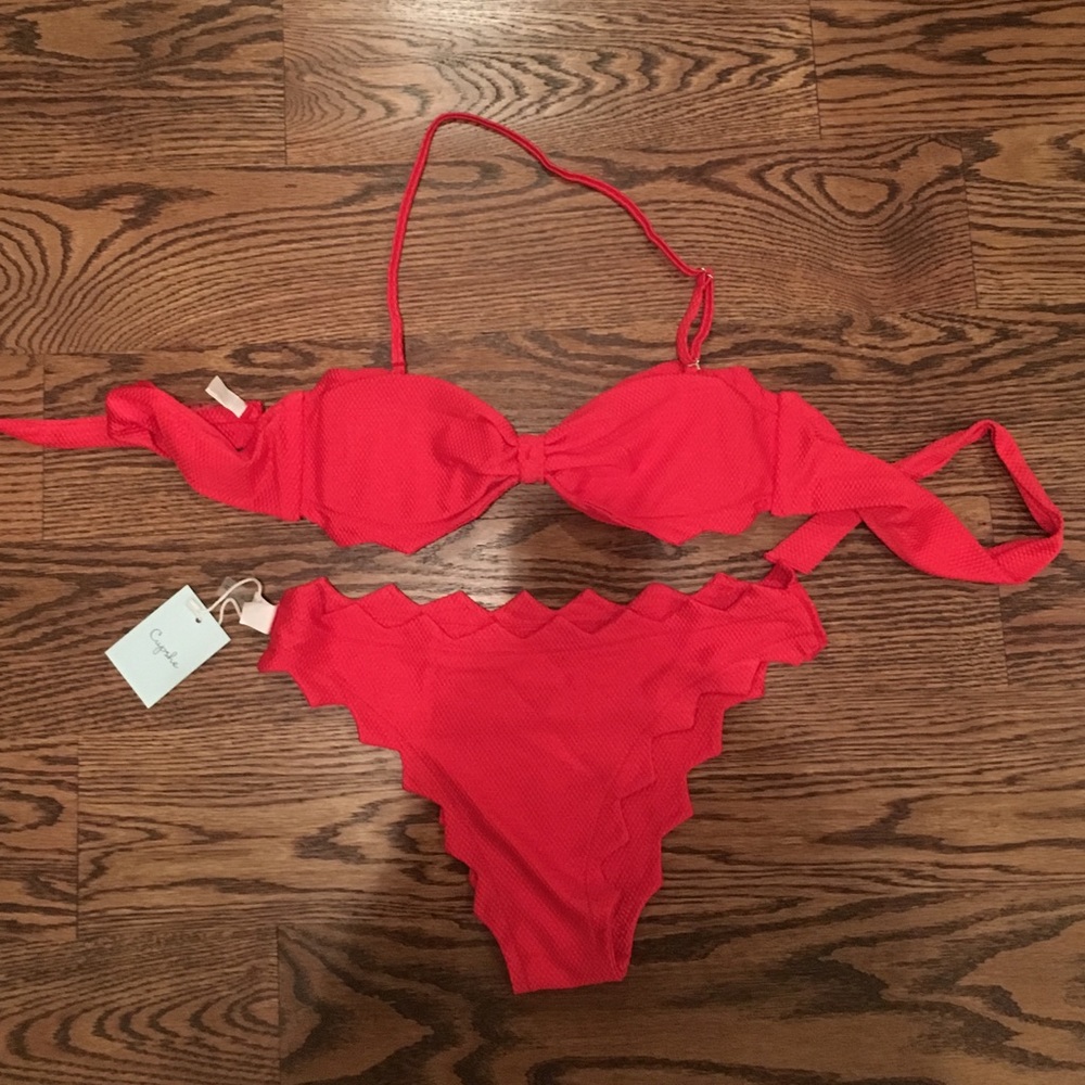 New red scalloped cupshe bikini medium